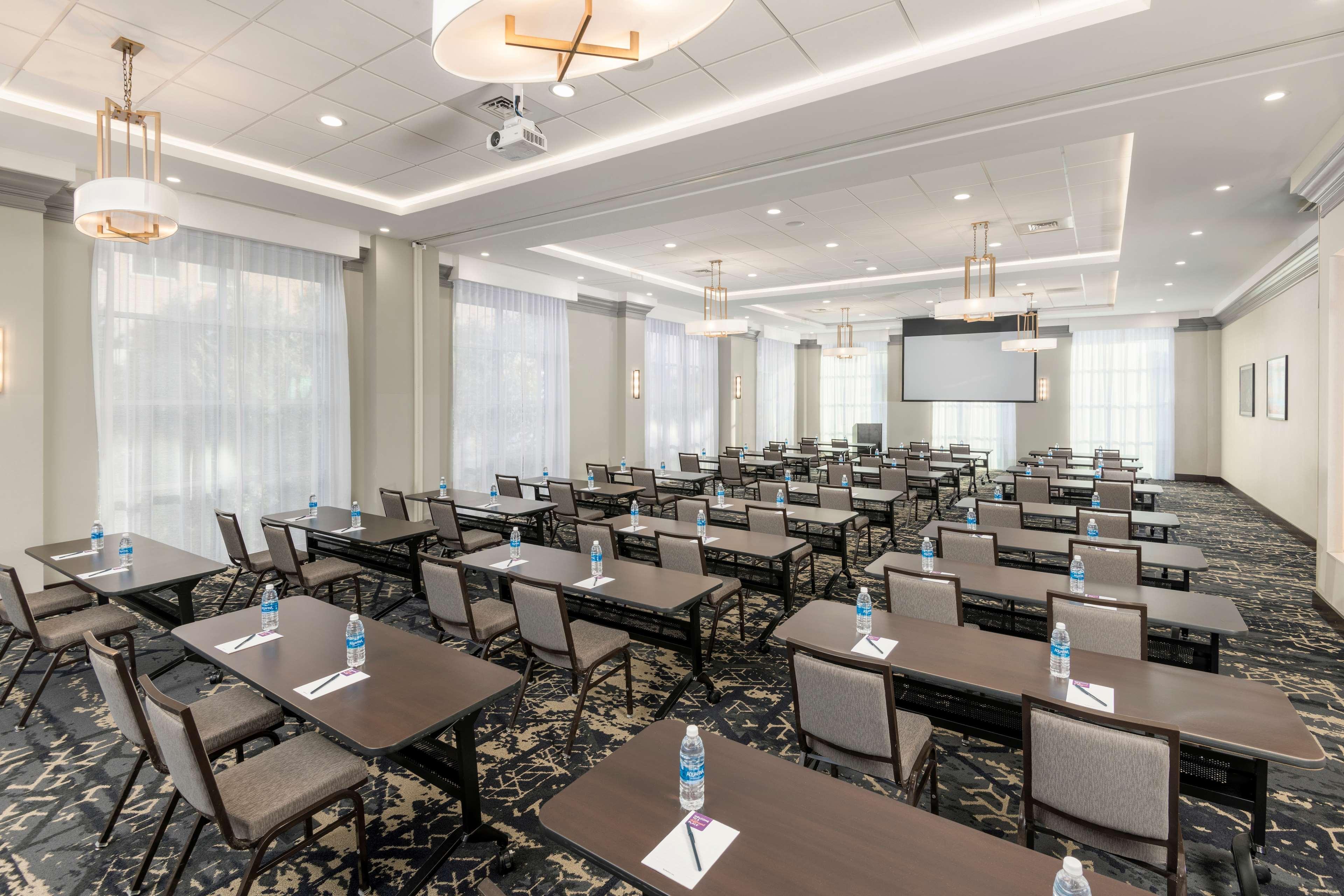 Hyatt Place Greenville Downtown Extérieur photo