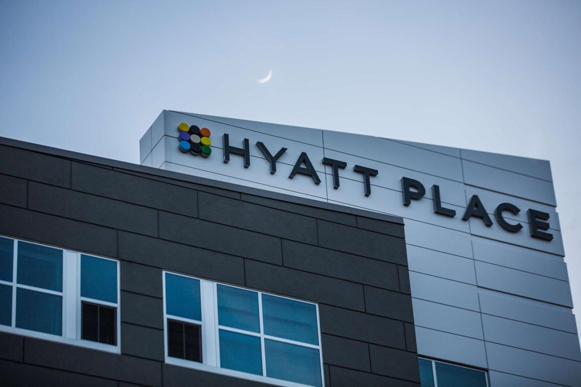 Hyatt Place Greenville Downtown Extérieur photo
