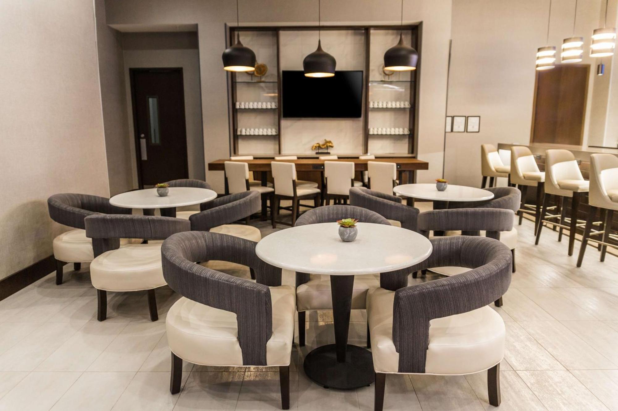 Hyatt Place Greenville Downtown Extérieur photo